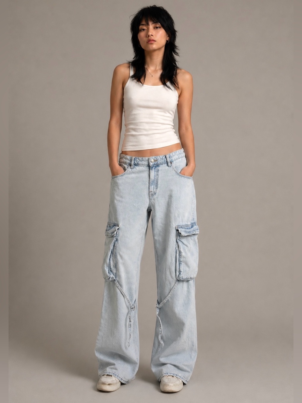 Zara Mid Rise TRF Wide Leg Cargo Light Wash Blue Utility Distressed Size 8